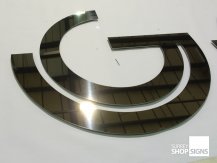 G logo flat letters