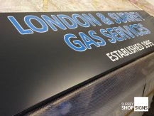 london gas vinyl sign